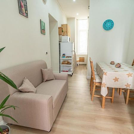 Casa Vacanze Decumano 18 Неаполь Экстерьер фото